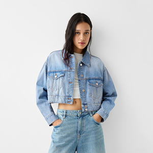 2024 New Style Regular Women <b>Denim</b> <b>Jackets</b> Private Logo Hooded Collar <b>Lightweight</b> Windproof Breathable Eco-Friendly - Product Image 2