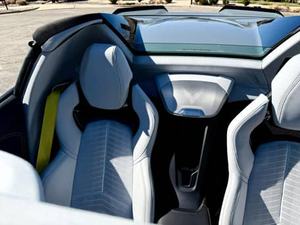 Chevrolet Corvette Z06 Convertible 3LZ 2024, Motor LT6 V8, Transmisión Automática, Color Gris Sea Wolf - Product Image 4