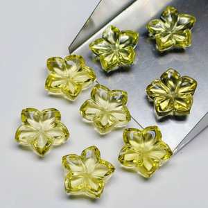 Piedra Preciosa Suelta de Cuarzo Limón Tallada a Mano en Forma de Flor para la Fabricación de Joyas - Product Image 4