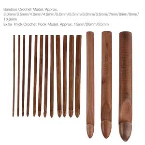 Ganchillo de madera diseñado para un rendimiento duradero, ideal para proyectos de mantas y tejidos a bajo costo. - Product Image 5