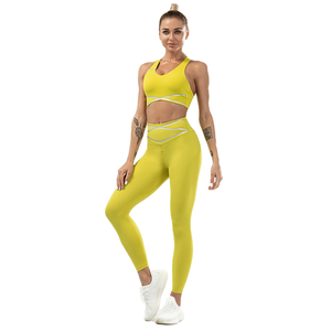 ชุดโยคะฟิตเนสยิมระบายอากาศได้ดีสำหรับผู้หญิงชุดออกกำลังกายพร้อมสปอร์ตบราสำหรับใส่วิ่งออกกำลังกาย - Product Image 1