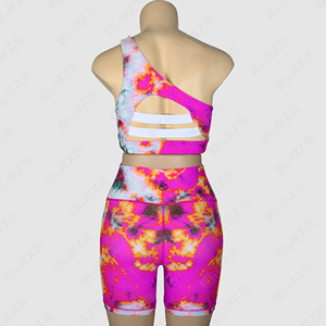 Ensemble d'entraînement personnalisé pour femmes Nouveau design Short de sport taille haute pour le levage des hanches Soutien-gorge de yoga à une épaule en coton doux pour la gym - Product Image 3