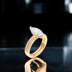 แหวนหมั้นเพชรเม็ดกลม E-F กะรัต/VVS-VS เพชรรูป2.00CT ศูนย์กลางและวงแหวนจับคู่ทำจากเงิน2.56กะรัต - Product Image 4