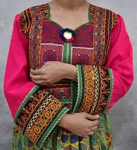 Robe africaine Kuchi, vêtements africains Koochi Salwar kameez Shalwar - Product Image 1