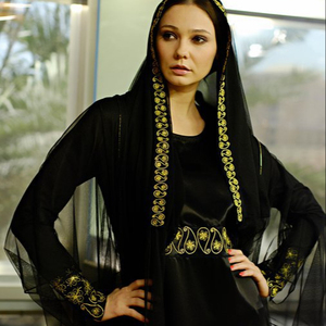 Abaya bordada de estilo árabe tradicional con tela coreana Nida - Product Image 1