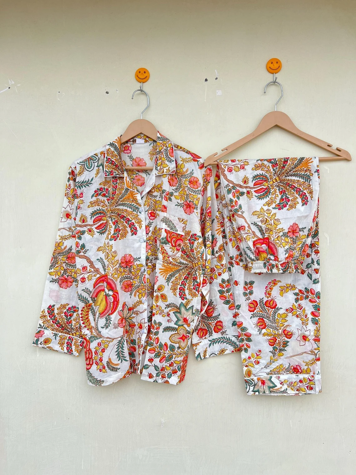 เหมือนกับภาพ