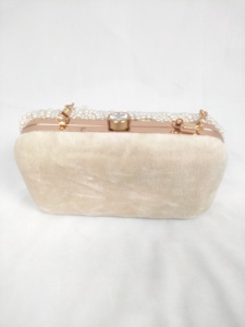 Sac à main en résine de luxe Angel au design tendance avec finition métallique en résine époxy, couleurs personnalisées, cadeau d'affaires en provenance d'Inde - Product Image 5