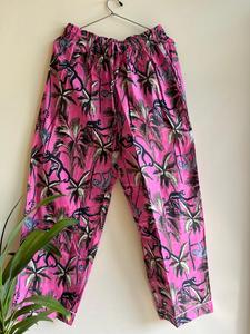 Hermoso Pijama de algodón rosa para mujer, traje de noche con cuello en V y estampado de mono, estilo Sexy suave y transpirable - Product Image 2