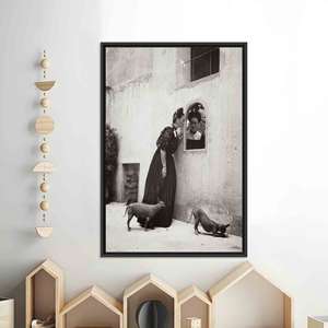 Tableau imprimé sur toile : Frida Kahlo avec Pest, grande décoration murale, encadré noir - Product Image 1