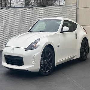 2021 N-i-s-s-a-n 3 7 0 Z Coupe 6-Speed Manual V6 Power bajo kilometraje y precio asequible en stock listo para enviar - Product Image 1