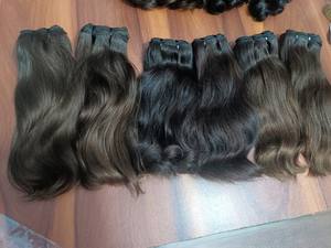 Cheveux vierges de temple du sud de l'Inde de haute qualité, machine à double trame, lisses, ondulés profonds, non traités, cuticules alignées, cheveux humains Remy - Product Image 5