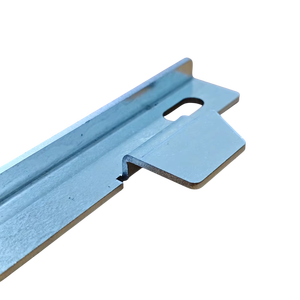 Supports de panneau de commande galvanisés de fabrication de tôle d'acier de coupe et de pliage personnalisés d'OEM pour le support structurel - Product Image 3