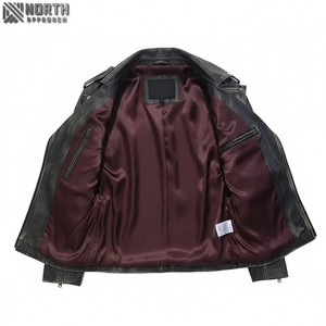 เสื้อแจ็คเก็ตวิทยาลัยแขนหนังปักลายสำหรับผู้ชายเสื้อแจ็คเก็ตบอมเบอร์นักแข่งออกแบบได้ตามต้องการ - Product Image 6