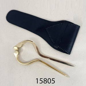 Divisor Náutico de Latón con Acabado Vintage para Amantes de la Decoración del Hogar que Buscan Accesorios Náuticos Auténticos con un Atractivo Atemporal - Product Image 5