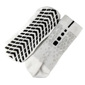 Chaussettes de football de football pour hommes avec logo de compression personnalisé de haute qualité - Product Image 2