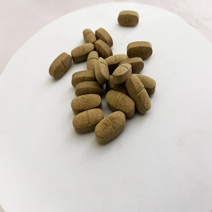Qualité supérieure de comprimés naturels de forme ronde de Moringa extraits à base de plantes de feuilles de Moringa séchées Supplément de santé - Product Image 5