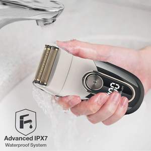 Rasoir électrique sans fil pour homme, rasoir rotatif à trois lames, utilisation humide et sèche, étanche IPX7 - Product Image 1