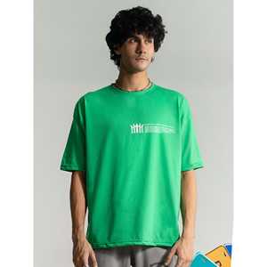 T-shirt de créateur avec imprimé graphique 'Never Give Up', jersey respirant, motif uni et motif ours, tissu de 180 à 300 g/m² - Product Image 2