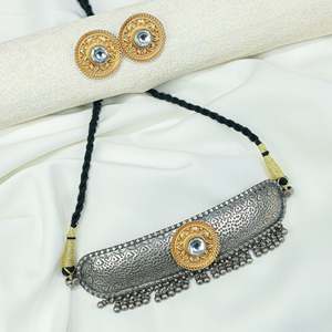 Conjunto de Collar Gargantilla Anokhi Fusion de Plata 925 con Motivo Dorado, Chapado en Oro de 14K/18K para Boda y Regalo - Product Image 1