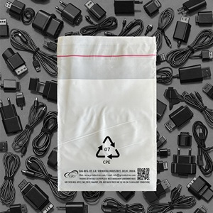 Bolsas de seguridad con cinta resellable en la solapa CPE 07 - Product Image 1