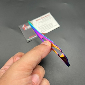 Pinces à épiler professionnelles ASB personnalisées avec logo, durables, légères, en acier inoxydable, inclinées, carrées, pointues, arc-en-ciel, multicolores - Product Image 4