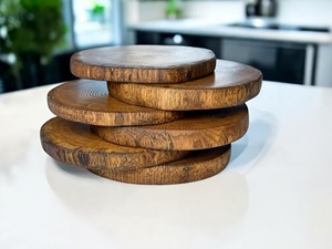 Planche à découper de style bois brut, petite, artisanale, parfaite pour la préparation en cuisine et le service à table, en provenance d'Inde - Product Image 5