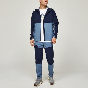 Survêtement Homme en Polyester Personnalisé 2 Pièces - Ensemble Sweat-Shirt à Capuche et Pantalon de Jogging Style Rétro - Product Image 1