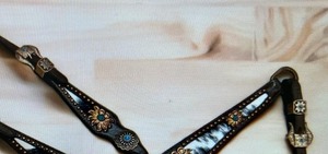Vente chaude Premium Western Horse Noir Fleur Conchos Outillé À La Main Peint Floral Design Designer Montage Poitrine Headstall - Product Image 3