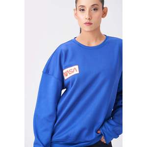 เสื้อสเวตเตอร์โอเวอร์ไซส์ของผู้หญิงใส่สบายและมีสไตล์ - Product Image 5