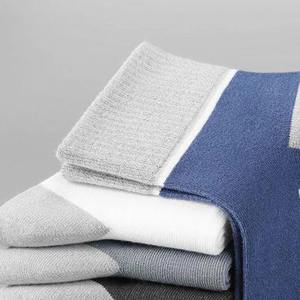 Chaussettes décontractées à rayures de printemps pour hommes Chaussettes d'affaires antibactériennes anti-odeur pour hommes Chaussettes de sport de haute qualité - Product Image 6