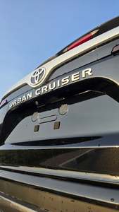 Nouveau 2026 Toyo Ta Urban Cruiser 1.5L moteur à essence noir foncé intérieur sièges en cuir I-Force Max Premium automatique voitures d'occasion - Product Image 5