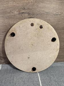 Tabla de Cortar Moderna de Madera con Detalles de Uvas para Exhibición en la Cocina, Ideal para Servir Queso, Fruta, Pan y Presentación de Regalos - Product Image 5