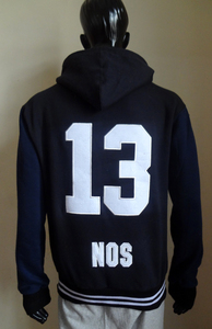 OEM personalizado invierno Chenille bordado Logo chaqueta de cuero de la PU de cuero Varsity chaquetas para niños - Product Image 4