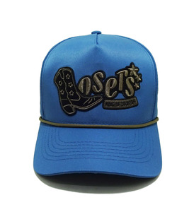 Casquettes de baseball personnalisées au Vietnam, 92 % polyester et 8 % élasthanne, découpées au laser, avec broderie, haute qualité. - Product Image 5