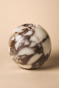 Jarrón de Flores de Mármol Tradicional de Fabricante Confiable para Decoración del Hogar Indio que Refleja la Artesanía Cultural y el Arte en Piedra - Product Image 5