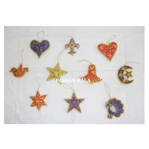 Hermosas muchas formas de adornos colgantes de tela en bordado Zari y trabajo con cuentas muchos colores para artículos de obsequios de decoración - Product Image 1