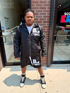 Streetwear été 2 pièces ensemble de chemises surdimensionnées personnalisé en nylon à manches courtes chemise à boutons et short de survêtement survêtement pour hommes - Product Image 4