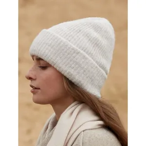 Bonnet côtelé douillet personnalisé pour Noël – Articles promotionnels - Product Image 3
