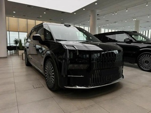 Nueva Minivan Eléctrica de Lujo, 140 kWh, 612 HP, 450 kW, Tracción en las Cuatro Ruedas, 822 km de Autonomía CLTC, Carga Ultra Rápida, 0 km, Asientos de Cuero, R18 - Product Image 2