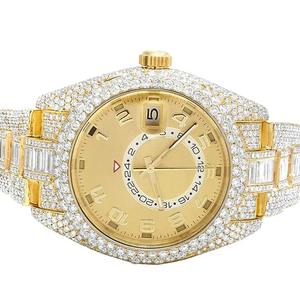 Montre classique de fiançailles et de mariage en or blanc ou jaune 14K/18K, acier inoxydable, quartz, diamant moissanite VVS de forme CT 2.0 - Product Image 4