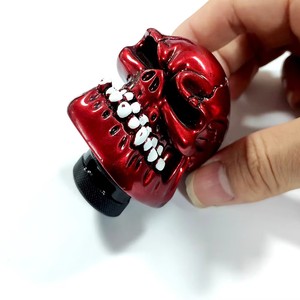酷炫汽车骷髅换档旋钮树脂恶魔骷髅齿轮头通用型适用于自动/手动变速箱带适配器多种颜色 - Product Image 1