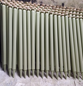 Équipement de terrain essentiel de souches et de guichets de cricket en bois brun pour les joueurs - Product Image 3