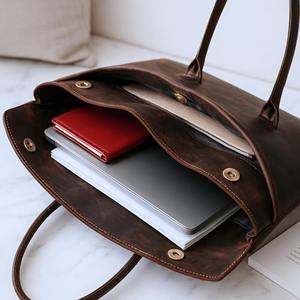 Porte-documents en cuir véritable marron, souple et luxueux, sacs pour ordinateur portable unisexes, porte-documents artisanal léger, fermeture à glissière - Product Image 2