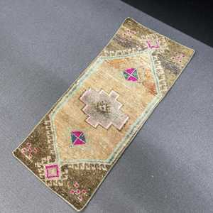 Turkish Vintage Small Rug 1.1x2.7 ft, <b>Brown</b> Pink Floral <b>Wool</b> Rug - Product Image 5