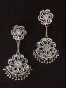 ต่างหูเม็ดกลมแบบถักสีเงินเกรดสูงต่างหูแบบชนเผ่าประดับแบบโมเดิร์นแบบปรับขนาดได้ตามต้องการ - Product Image 2