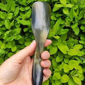 Cuchara de Cuerno de Búfalo Hecha a Mano, Ecológica y Natural, Cuchara para Mantequilla, Antiestática, Artesanía en Forma de Luna Creciente, Regalo Navideño - Product Image 3