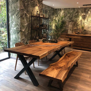 Table à manger carrée KALATRI en bois massif moderne et écologique avec pieds en métal pour hôtel, villa, cuisine, 6 places - Product Image 1