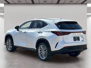2025 เล็กซัส NX 450h+ F SPORT AWD ไมล์น้อย - พร้อมส่ง - Product Image 4