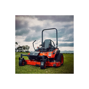 Cortacésped Kubota Zero Turn con kit de mantillo para acabado de césped limpio - Product Image 2