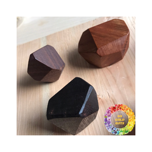 Juguete de roca de madera TUMI ISHI que ofrece habilidades de equilibrio de juego creativo y aprendizaje imaginativo para juego sensorial inspirado en Montessori - Product Image 6
